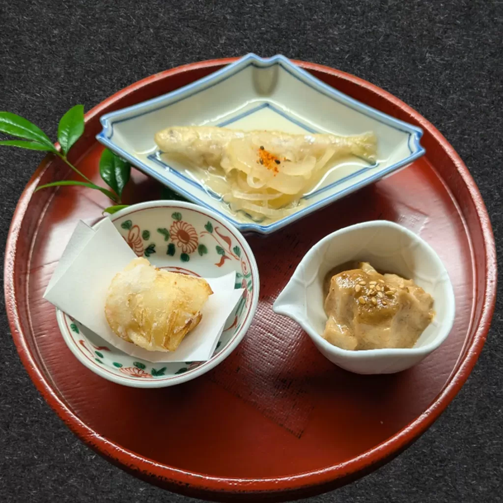 個室でお召し上がりいただける和食。赤坂見附駅徒歩5分。